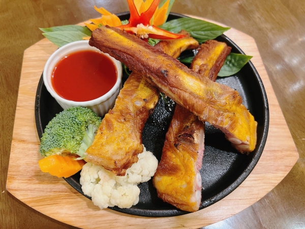 BBQ RIBS ( 4 RIBS )