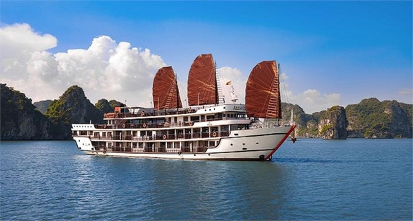 Du thuyền Alisa Premier Hạ Long
