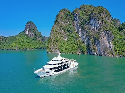 Du thuyền Sea Octupus