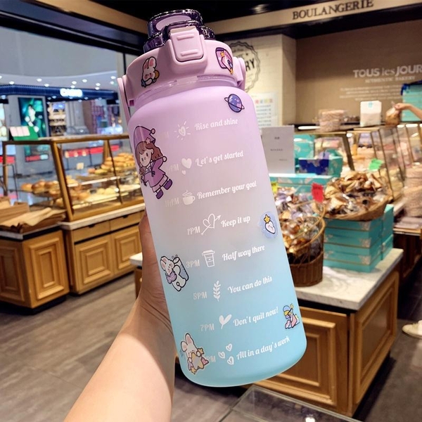 Bình nhắc nhở uống nước có ống hút, vạch chia màu | Dung tích 2000ml