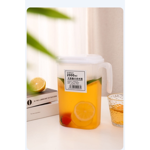 Bình nước 1,5L 2L THE GARDEN nhựa có nắp