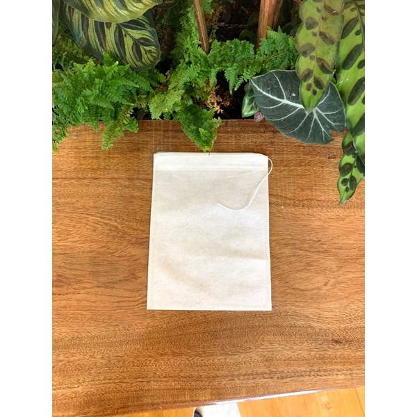 Túi lọc trà, thảo dược dây rút chất liệu không dệt kích thước 10x15cm