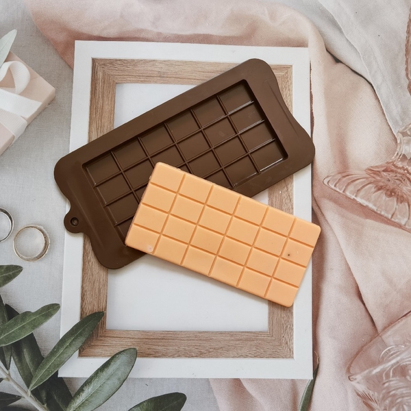 Khuôn làm Chocolate Bark bằng Silicon