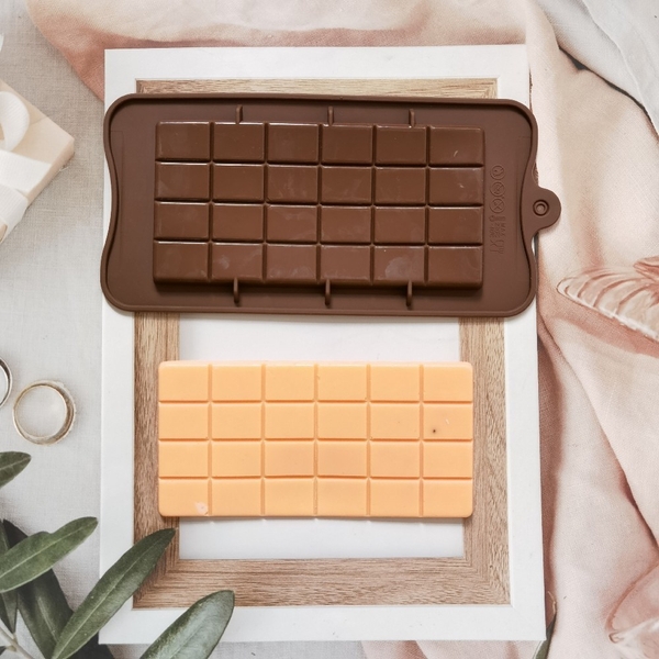 Khuôn làm Chocolate Bark bằng Silicon