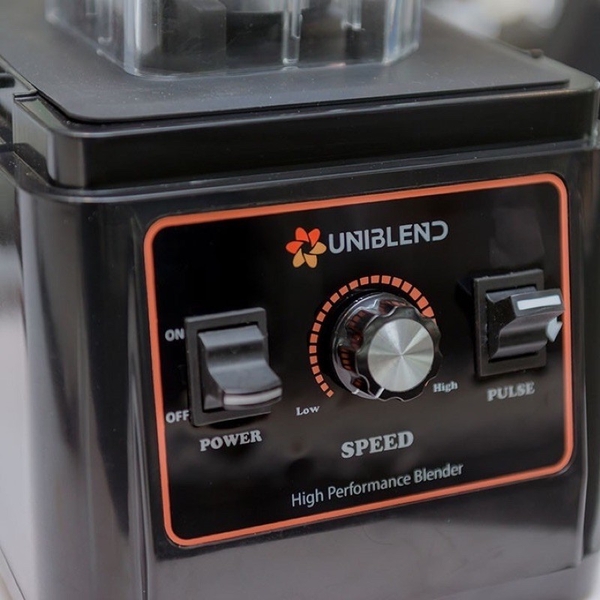 Máy xay sinh tố công nghiệp Uniblend UB-712