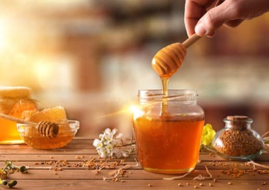 Tại sao mật ong dú vẫn ngọt, mà vẫn dùng cho người tiểu đường được?