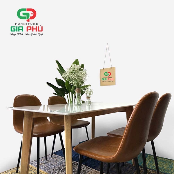 Bộ bàn ăn mặt đá chân gỗ Howard 4 ghế Venus bọc da bò - BBG7