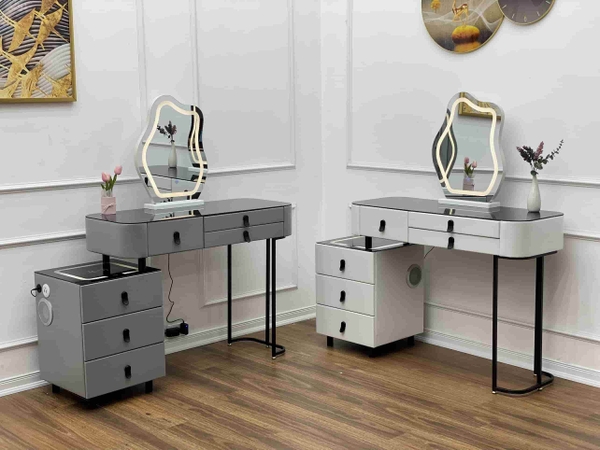 Bàn trang điểm tại Núi Thành mẫu 03 - Nội Thất Tam Kỳ