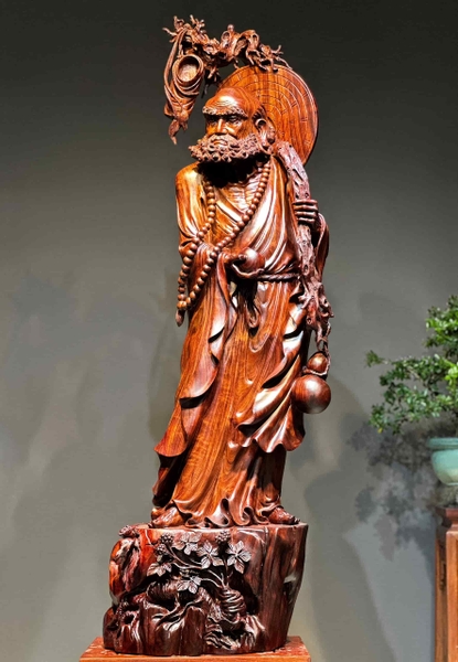 Tượng Ngài Đạt Ma gỗ Vương Mộc Tử Đàn đẹp