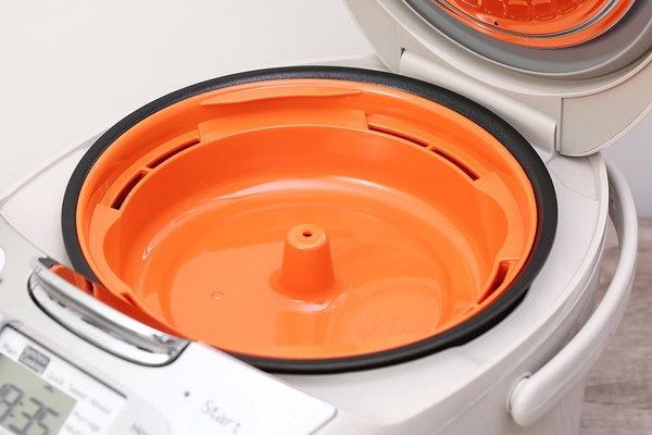 Nồi cơm điện Tiger 1.8 lít JAX-S18W