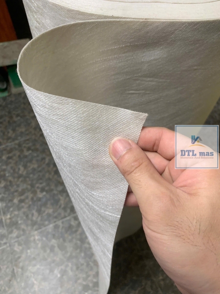 Màng chống thấm 3 lớp PPP dày 0,6~0.8mm, tỷ trọng 300g/m2, cuộn 1 ...