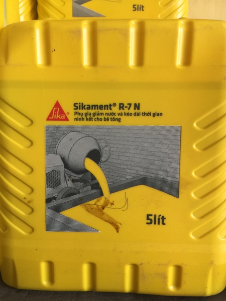 Sikament R-7 N 5L - Phụ gia giảm nước, tăng cường độ sớm cho bê tông ...