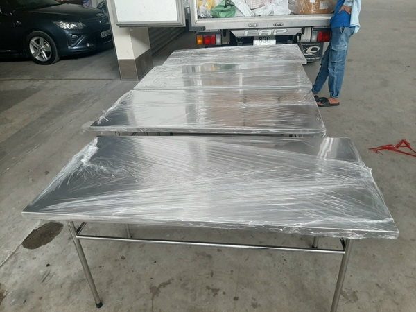 BÀN INOX 304 GIÁ RẺ
