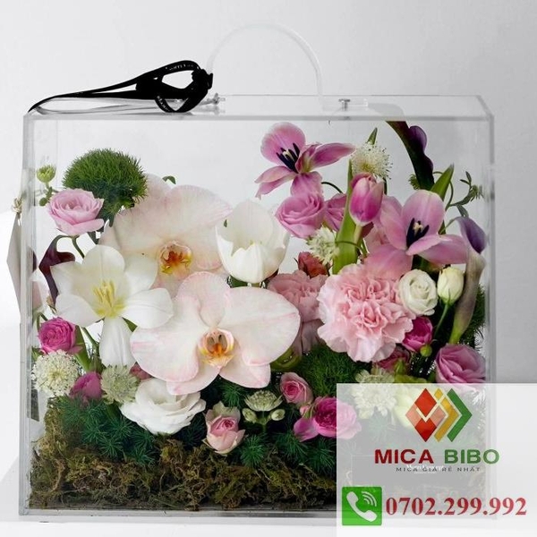 Hộp mica trong có quai xách- Hộp vali mica cắm hoa tươi- Sen đá- hoa lan
