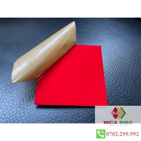 Tấm mica màu đỏ, dày 2mm, nhiều kích thước .Mica