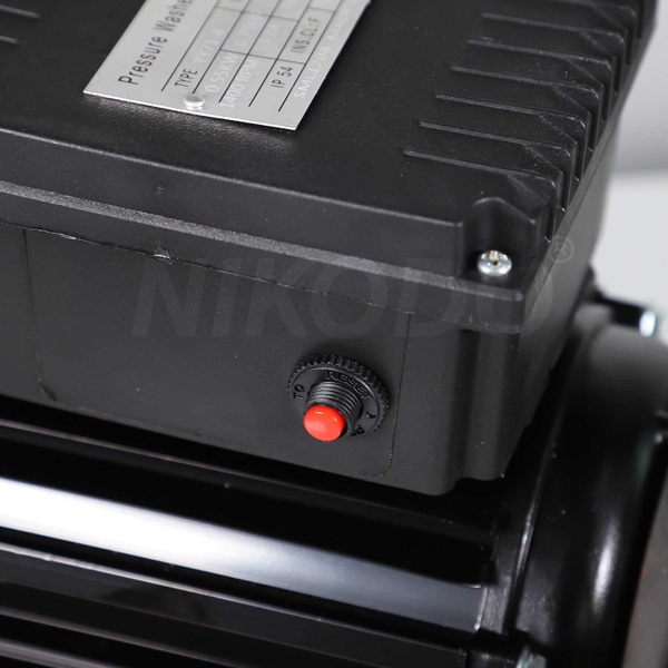 MÁY PHUN SƯƠNG CAO ÁP NIKODO SML1208