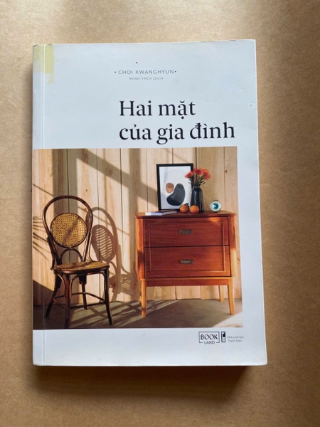Hai Mặt Của Gia Đình