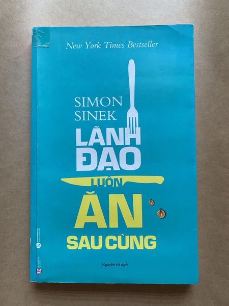 Lãnh đạo luôn ăn sau cùng