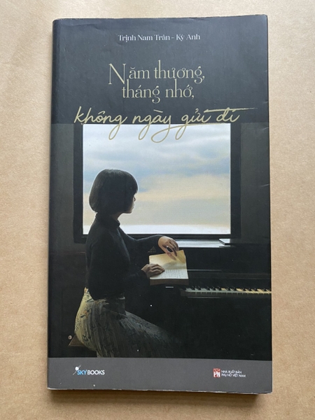 Năm Thương, Tháng Nhớ, Không Ngày Gửi Đi