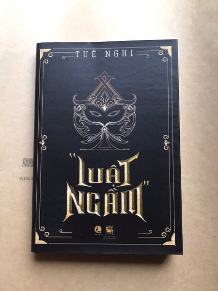 Luật Ngầm