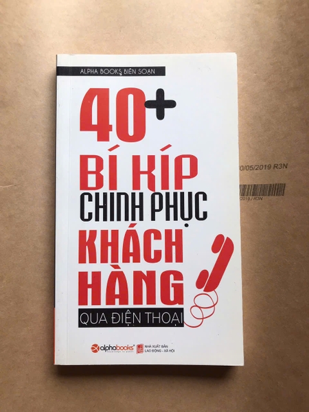 40+ Bí Kíp Chinh Phục Khách Hàng Qua Điện Thoại