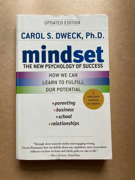 Mindset: The New Psychology Of Success ( sách tiếng Anh )