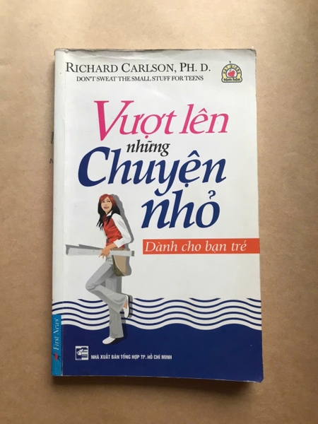 Vượt Lên Những Chuyện Nhỏ