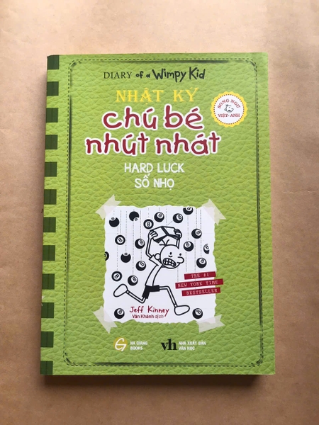 Nhật Ký Chú Bé Nhút Nhát - Hard Luck - Số Nhọ ( song ngữ Việt - Anh )
