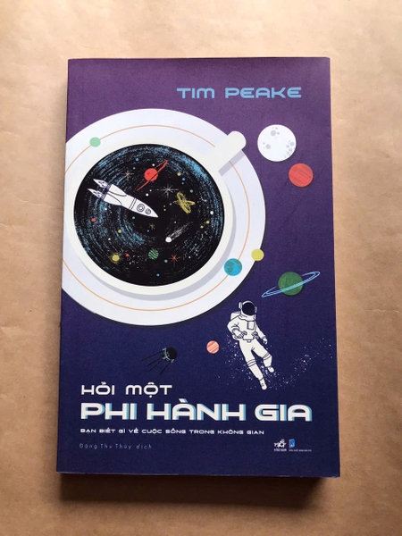 Hỏi Một Phi Hành Gia