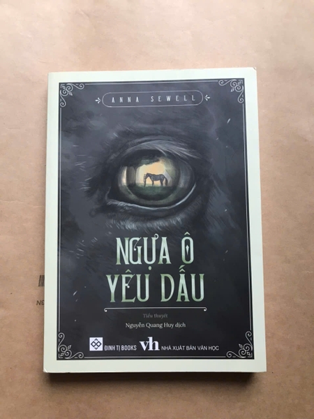 Ngựa Ô Yêu Dấu
