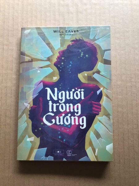 Người Trong Gương