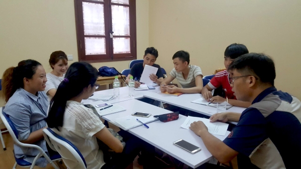 LỚP DU HỌC TIẾNG