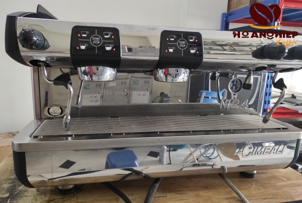 lacimbali-m24-plus-coffee-maker-used