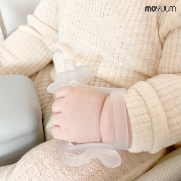 Gặm nướu có thật sự cần thiết? Các phiên bản gặm nướu Moyuum mới nhất 2026