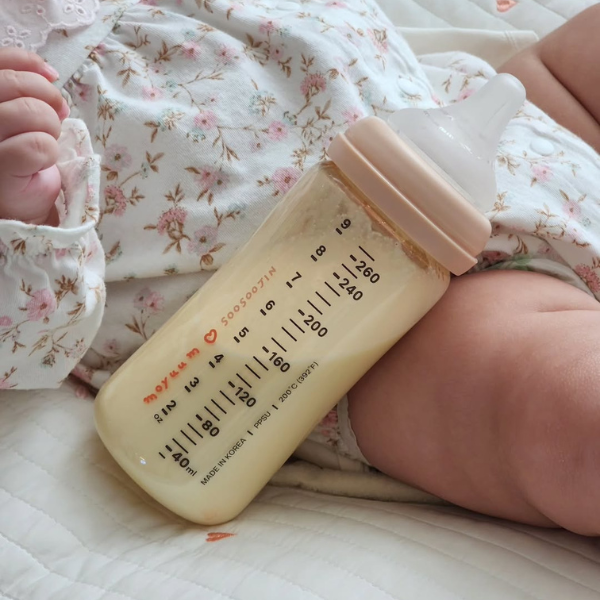 So sánh núm bình Moyuum cũ và mới: Những cải tiến đáng chú ý ở phiên bản thế hệ 3