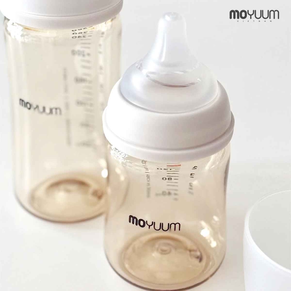 Bình Moyuum bị bẹp núm có phải do lỗi?