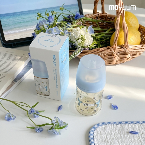 Có nên sử dụng bình PPSU Moyuum? Nên chọn bình PPSU Moyuum hay bình thủy tinh Moyuum ?