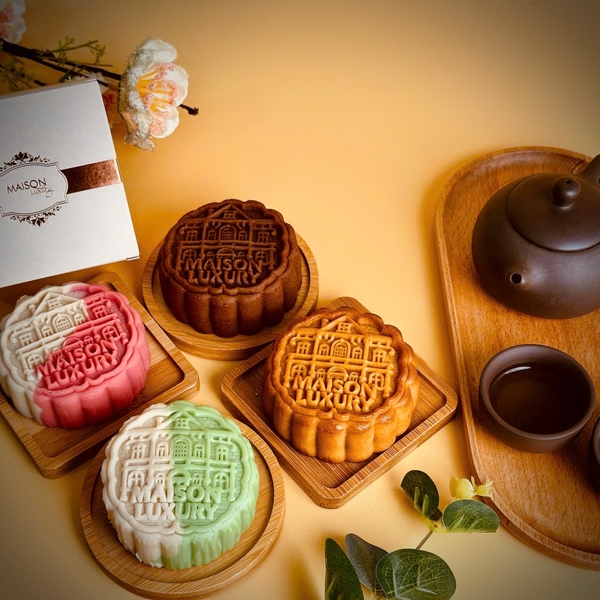 Bánh Trung thu Tuyết Nướng Cốm Dừa Mochi Maison Luxury: Tinh Hoa Vị Truyền Thống