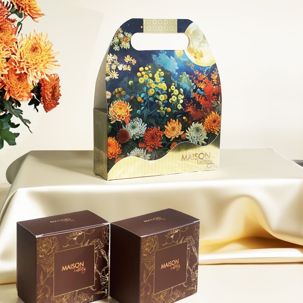 Bánh trung thu 2 bánh Cúc Viên Maison Luxury: Quà tặng tinh tế, đậm vị truyền thống