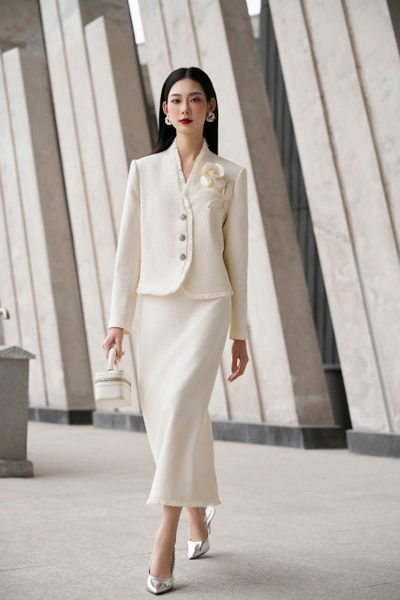 ROSÉ SET - áo khoác mix chân váy