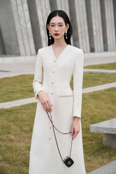 IPOMÉE DRESS - đầm Tweed thủ công cổ V đính ngọc trai