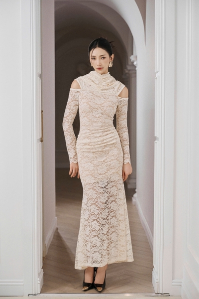 MAISEE SET - Đầm cổ yếm ren hoa + áo choàng (2 sản phẩm )