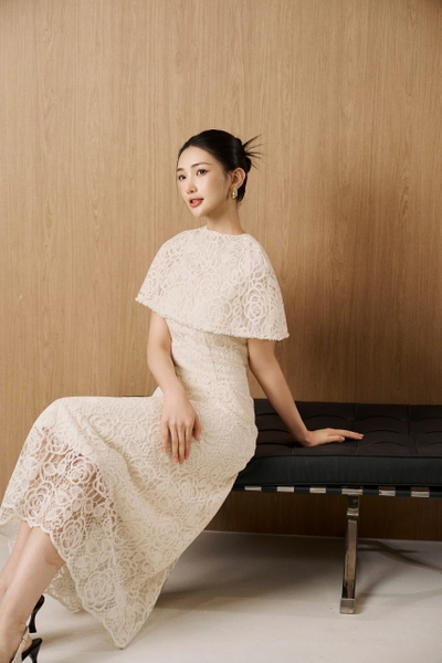 MAISEE SET - Đầm cổ yếm ren hoa + áo choàng (2 sản phẩm )