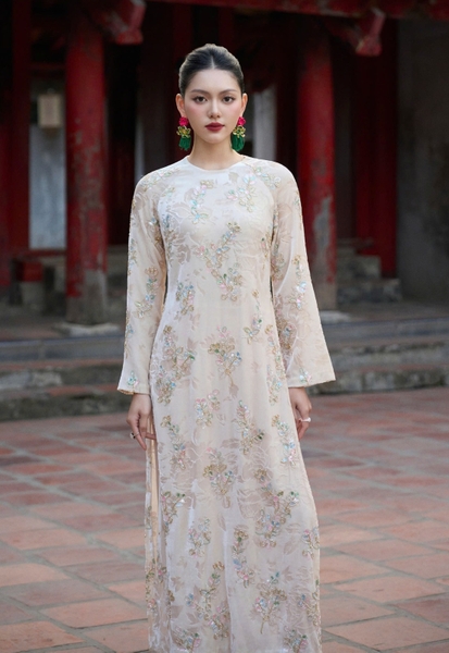 Áo dài NGỌC NHUNG  - kem