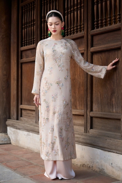 Áo dài NGỌC NHUNG  - kem