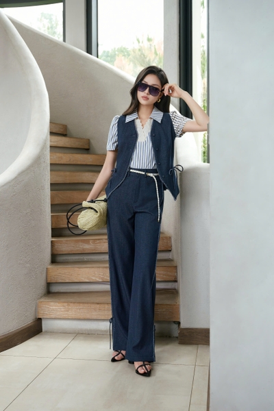 Straight Wide Denim