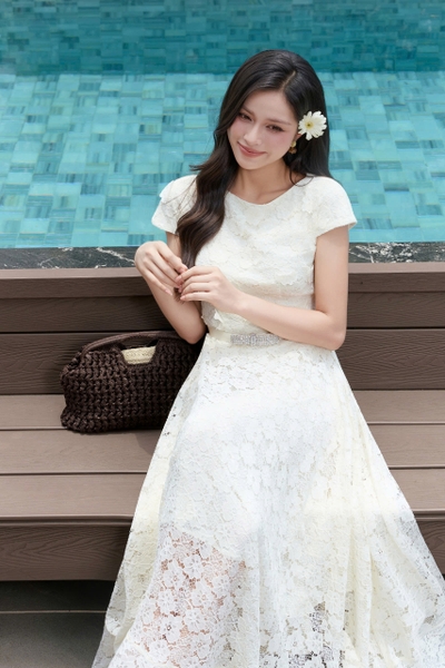 3D FLORAL LACE