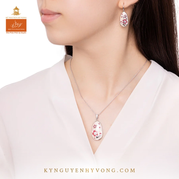 Dây chuyền - Màu bạc (Plum Blossom Mosaic Mother of Pearl)