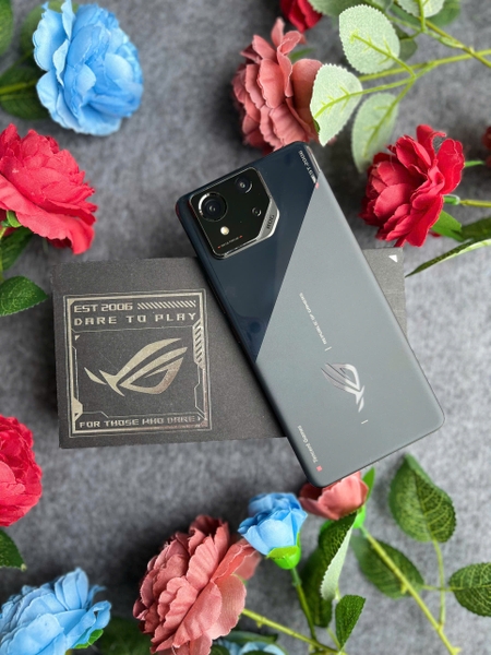ASUS ROG Phone 8 5G (16|512) Snapdragon 8 Gen 3