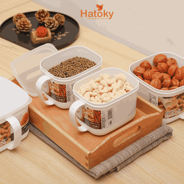 Hộp Đựng Thực Phẩm Nakaya Nắp Mềm Có Tay Cầm 800ml - K494